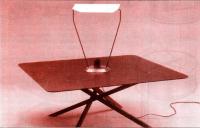 Внешний вид стола со светильником